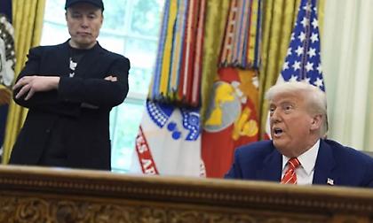 Λευκός Οίκος: Ο Τραμπ δεν ενδιαφέρεται να μιλήσει με τον Ίλον Μασκ