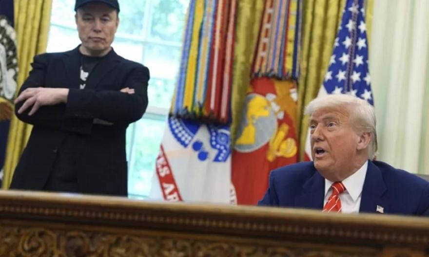 Λευκός Οίκος: Ο Τραμπ δεν ενδιαφέρεται να μιλήσει με τον Ίλον Μασκ