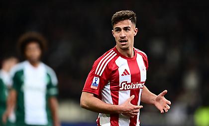 Νικολακόπουλος: «Κλειδώνει η μεταγραφή του Κωστούλα από τον Ολυμπιακό στην Μπράιτον»