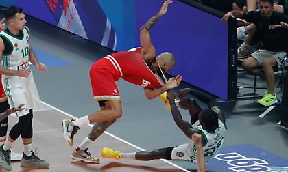 Ολυμπιακός για Ναν: «Το αντιαθλητικό φάουλ του στον Φουρνιέ ήταν το αποκορύφωμα της αντιαθλητικής συμπεριφοράς του»