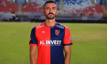 Επέστρεψε στην Αλβανία και ανακοινώθηκε από τη Βλάζνια ο Κούρος