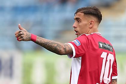 Νικολακόπουλος: «Πώς έχει το θέμα σέντερ φορ στον Ολυμπιακό και ο ρόλος του Μπετανκόρ»