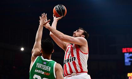 Πετρίδης: «Τρομερή η πρόταση του Παναθηναϊκού στον Μιλουτίνοφ, έδειξε στον παίκτη ότι τον θέλει πολύ»