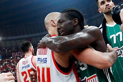 Το σχόλιο του Ναν για την αγκαλιά με τον Φουρνιέ