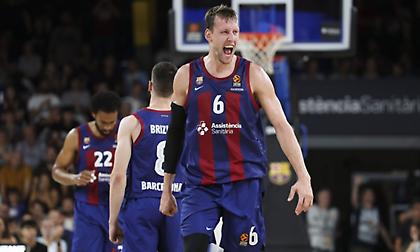 Στην Μπαρτσελόνα και τη νέα σεζόν ο Βέσελι!