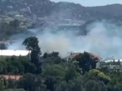 Φωτιά σε οικόπεδο κοντά στο Σισμανόγλειο στα Μελίσσια