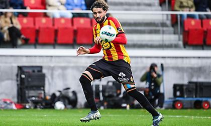 Αχμέντ Τουμπά: Το προφίλ του αριστεροπόδαρου στόπερ που πλησιάζει στον Παναθηναϊκό!