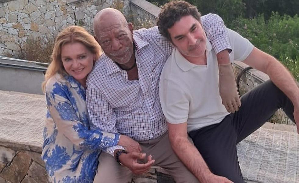 Morgan Freeman: Στους Παξούς με Παπακαλιάτη και Καβογιάννη!