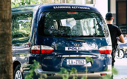 Πώς δρούσε η σπείρα που «άνοιγε» βίλες στην Αττική – Συνελήφθη Χιλιανός με ποινικό παρελθόν σε Ευρώπη και ΗΠΑ