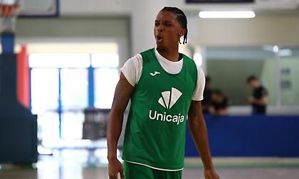 Μεγάλη κίνηση με Τάισον Κάρτερ ο Ερυθρός Αστέρας