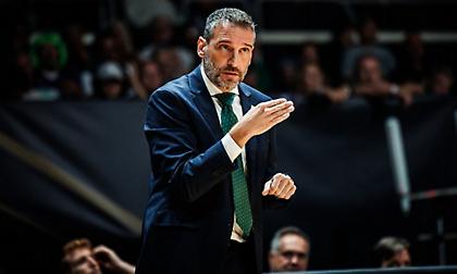 Ιμπόν Ναβάρο για τη διαιτησία: «Λίγο σεβασμό, φέρονται στον Μπαλτσερόφσκι σαν να είναι κακομαθημένο παιδάκι»!