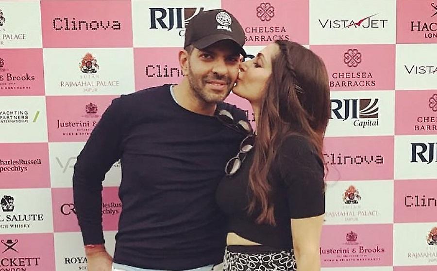 Sunjay Kapur: Ο μεγιστάνας φίλος του πρίγκιπα William έφυγε από τη ζωή όταν παίζοντας πόλο κατάπιε μια μέλισσα