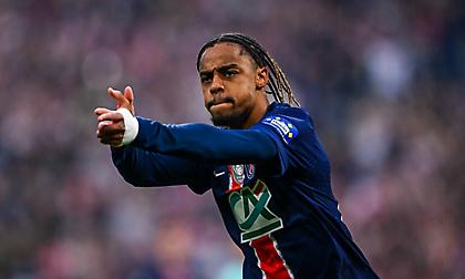 «Μπαρκολά, Γουίλιαμς και Λεάο, με αυτή τη σειρά, οι στόχοι της Μπάγερν»