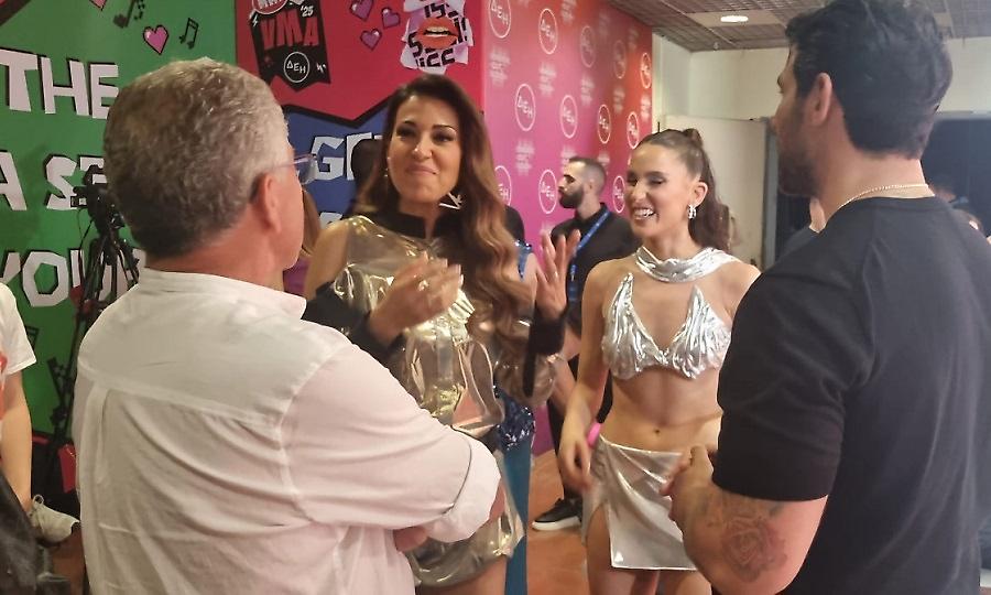 MAD VMA 2025: Η Evangelia γνώρισε σε Χατζίδου και Παύλου τον μπαμπά της!