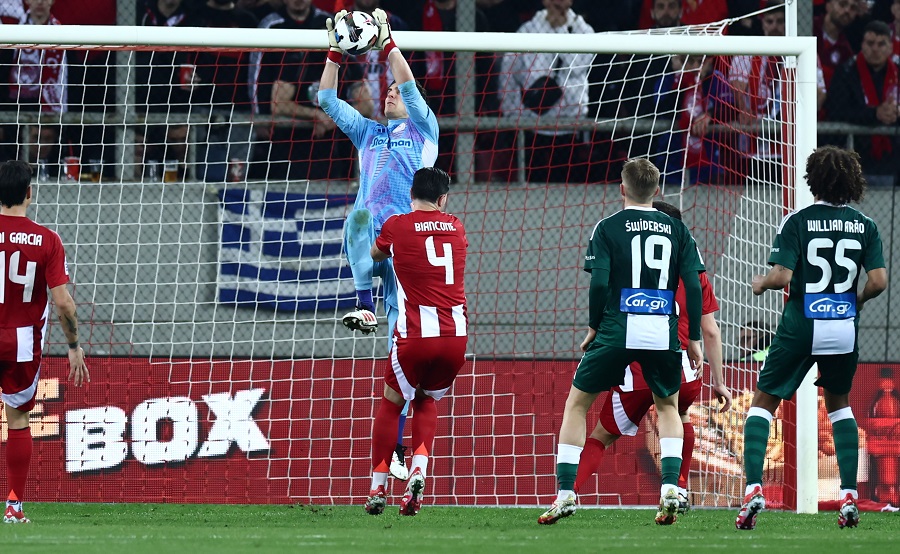 Ολυμπιακός: Γιατί θα είχε γούστο να έπαιζε κι ο Παναθηναϊκός στο Τσάμπιονς Λιγκ