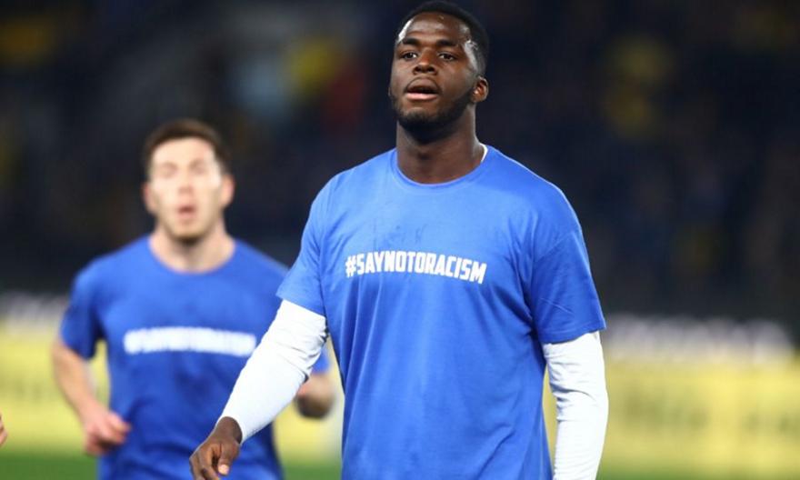 Ανδρέας Τετέι: «Πονάει πολύ το να σε αποκαλούν “μαϊμού” στο γήπεδο»