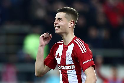 Φήμες ότι ιταλική ομάδα ετοιμάζει πρόταση για Μουζακίτη