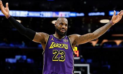 ΛεΜπρόν Τζέιμς: «Αυτός ο κανόνας της FIBA θα ήθελα να εφαρμοστεί στο NBA»