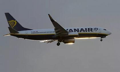 Καλαμάτα: Αεροσκάφος της Ryanair προσέκρουσε σε εμπόδιο κατά την προσγείωσή του