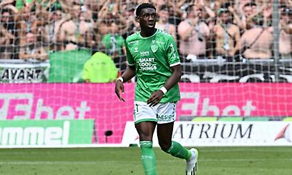 «Πρόταση της ΑΕΚ για τον Μπατουμπινσικά»