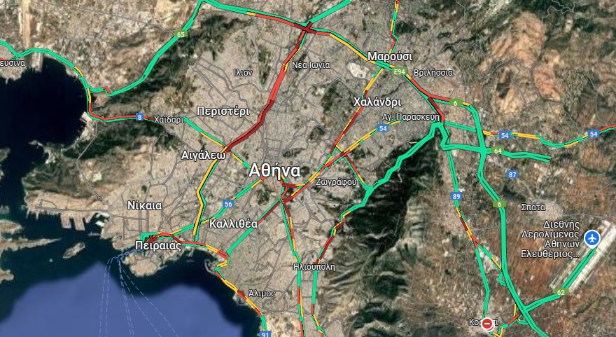 Τροχαία σε Λ. Μαραθώνος και Μενίδι - Μποτιλιαρίσματα στους δρόμους του Λεκανοπεδίου