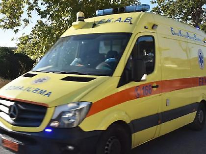 Τραγωδία έξω από τα δικαστήρια της Αμαλιάδας: Κατέρρευσε και πέθανε 81χρονος άνδρας