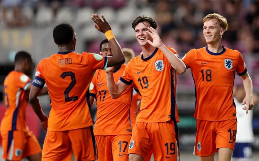 Euro U19: Διέλυσε την Αγγλία η απόλυτη Ολλανδία