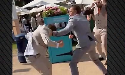 Άγριος καβγάς στο Royal Ascot – Δύο νεαροί πιάστηκαν στα χέρια μπροστά στο πλήθος