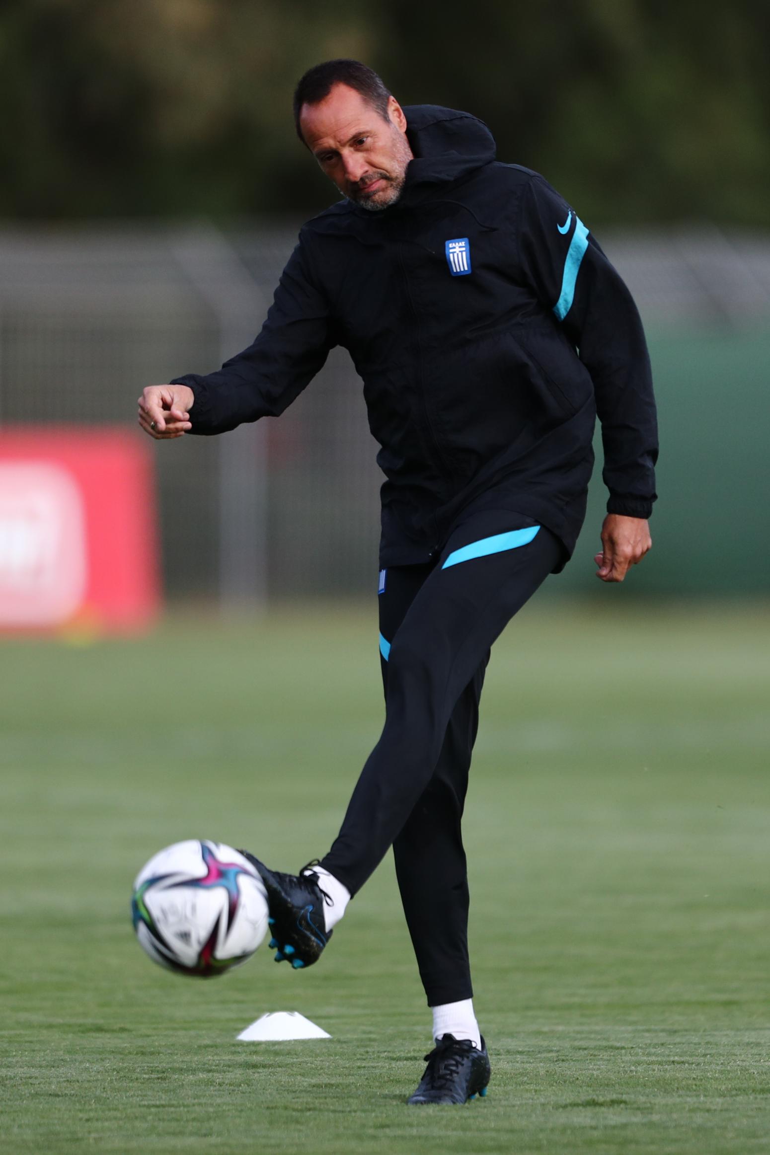 Φαν’τ Σχιπ: «Στην Εθνική πρέπει να παίζουν μόνο όσοι θέλουν»