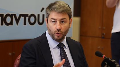 Ανδρουλάκης για Μέση Ανατολή: «Η κυβέρνηση να στηρίξει πρωτοβουλίες που στοχεύουν στην αποκλιμάκωση»