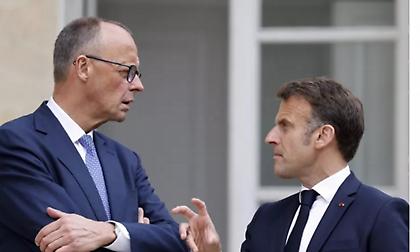 Έκκληση Μακρόν να αποφευχθεί μια «ανεξέλεγκτη κλιμάκωση» - Να επαναλάβει η Τεχεράνη τις συνομιλίες με ΗΠΑ λέει ο Μερτς