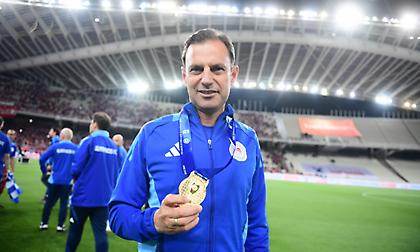 Αποχαιρέτησε τον Ολυμπιακό ο Συλαϊδόπουλος: «Έζησα περισσότερα απ' όσα φανταζόμουν - Εύχομαι να ξανασυναντηθούμε»