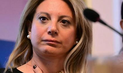 Βουλή: Μήνυση Καρυστιανού κατά 14 «γαλάζιων» βουλευτών για εσχάτη προδοσία