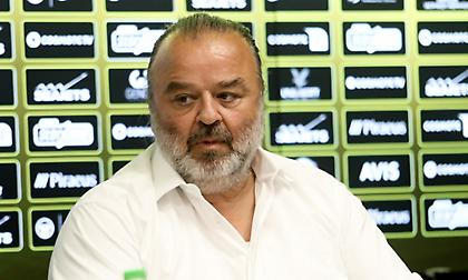 ΕΣΗΕΑ κατά Ηλιόπουλου: «Αποδοκιμάζουμε τη συμπεριφορά του προέδρου της ΠΑΕ ΑΕΚ»