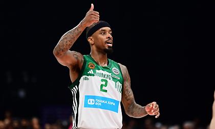 «Σε διαπραγματεύσεις με τον Λορέντζο Μπράουν η Μπαρτσελόνα»