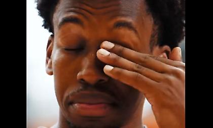 Το συγκινητικό «αντίο» του δακρυσμένου Τι Τζει Σορτς στην Παρί