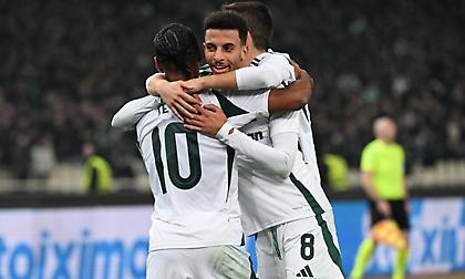 Αθανασίου: «Καίγεται μόνο για το “10” ο Παναθηναϊκός, έχει δοκιμάσει για εκεί τον Τετέ ο Βιτόρια»