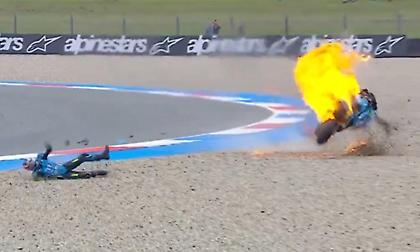 Τρομακτικό ατύχημα στο Moto GP - Η μοτοσυκλέτα του Αγκούρα τυλίχθηκε στις φλόγες!