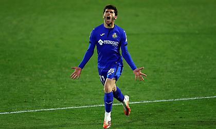 «Στα ραντάρ του Άρη ο Αλενιά»