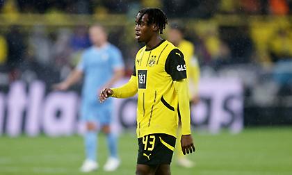 Τα βρήκε με την Ντόρτμουντ για την απόκτηση του Γκίτενς η Τσέλσι