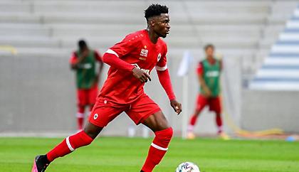 «Κόλλησε» του Χόνγκλα στον Άρη, σε αναζήτηση χαφ ο Ρέγες