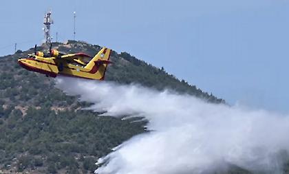 Φωτιά στους Αγίους Αναργύρους Σπάρτης - Επιχειρούν εναέρια μέσα