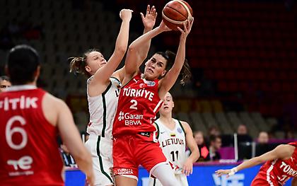 Με... άρωμα WNBA η Τουρκία νίκησε τη Λιθουανία και βλέπει Παγκόσμιο Κύπελλο