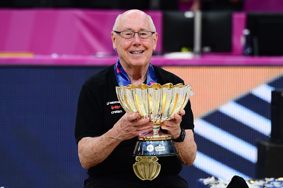 Μέσεμαν: «Ακόμη δεν έχω καταλάβει πώς κερδίσαμε»