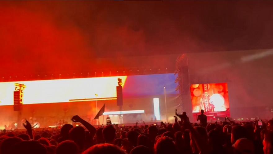 Ο ΛΕΞ έγραψε ιστορία στο ΟΑΚΑ με 60.000 θεατές και έκπληξη τη Χάρις Αλεξίου