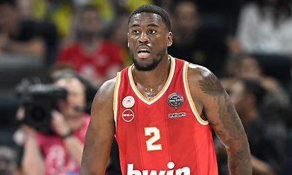 Στη Ζάλγκιρις και επίσημα ο Μόουζες Ράιτ