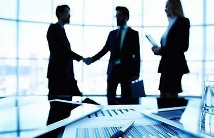 Όλα όσα θα θέλατε να ξέρετε για το νέο εργασιακό – Τι ισχύει με τις 13 ώρες δουλειάς