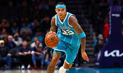 Ο Τρε Μαν συνεχίζει με νέο συμβόλαιο στους Χόρνετς