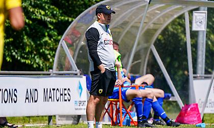 Τσακίρης: «Παιχνίδι σκάκι με Ρέιντζερς για Ντέσερς - Συνεχίζονται οι επαφές με τον εκλεκτό αριστερό μπακ»