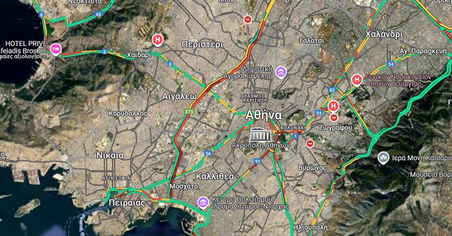 Κίνηση: Ποιοι δρόμοι της Αττικής αντιμετωπίζουν μεγάλες καθυστερήσεις